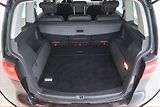 Volkswagen Touran (2012) 1.6 TDI, Navi, Tempomat - náhled 13