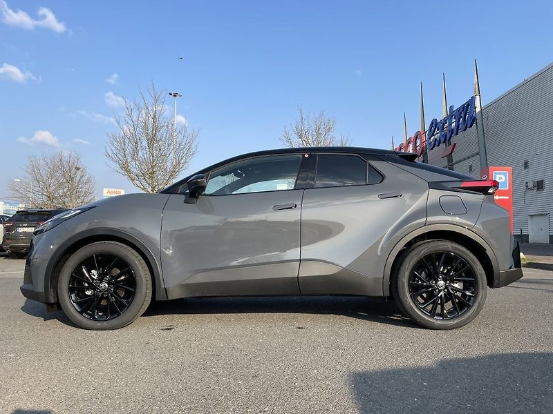 Toyota C-HR 1.8 Hybrid GR Sport - fotka 8 z 30