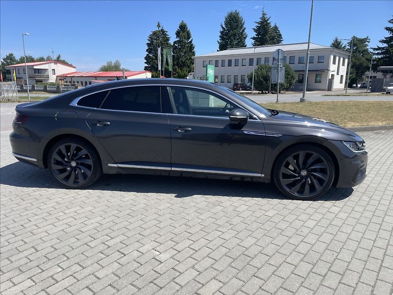 Volkswagen Arteon 2,0 BiTDi 176kw R-Line 4x4 DPH - fotka 5 z 39