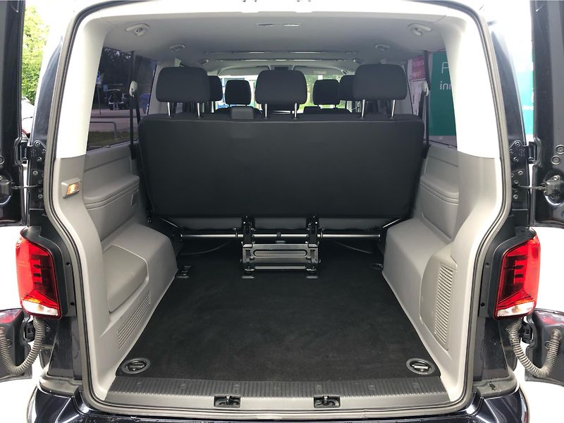 Volkswagen Caravelle (2025) 6,1 TL TDI 4MOT DSG DR - fotka 14 z 28