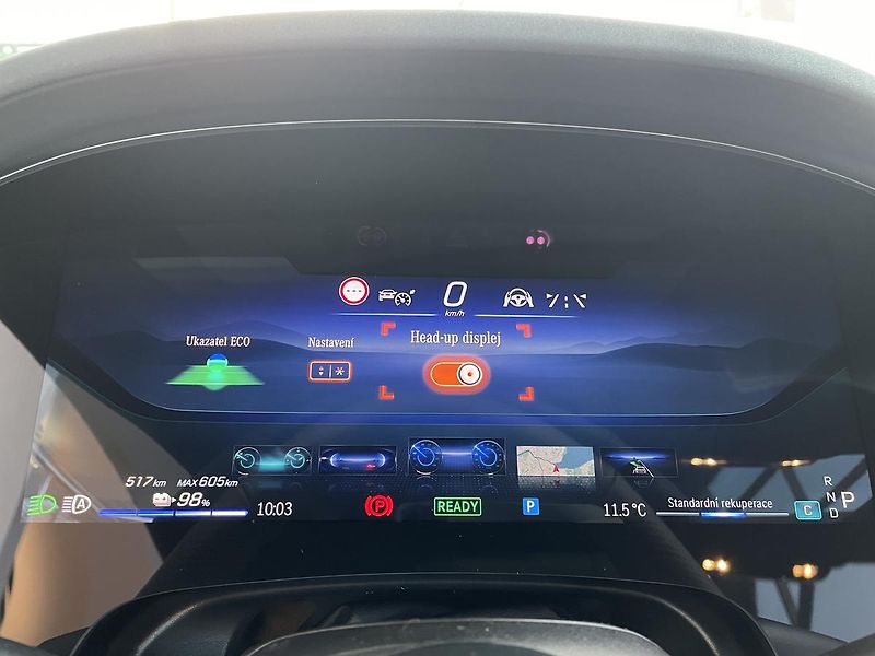 Mercedes-Benz EQS 580 4MATIC AMG linie - fotka 19 z 36