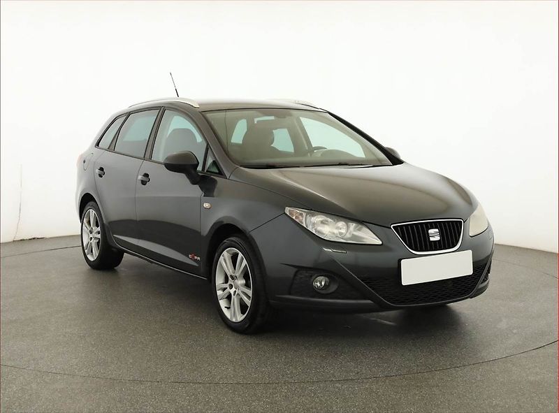 Seat Ibiza (2011) 1.4 16V, nová STK, Tažné - fotka 1 z 13