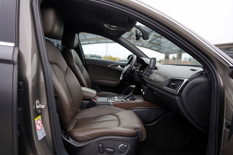 Audi A6 Allroad 3.0 TDI 180kW quattro S tronic - fotka 31 z 53