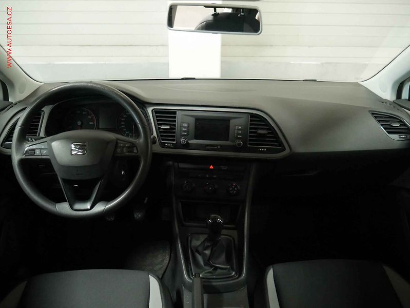 Seat Leon (2016) 1.2 TSi, ČR, AC - fotka 8 z 15