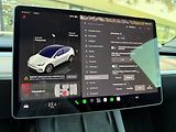 Tesla Model Y Standrart Range LFP Tažné - náhled 27