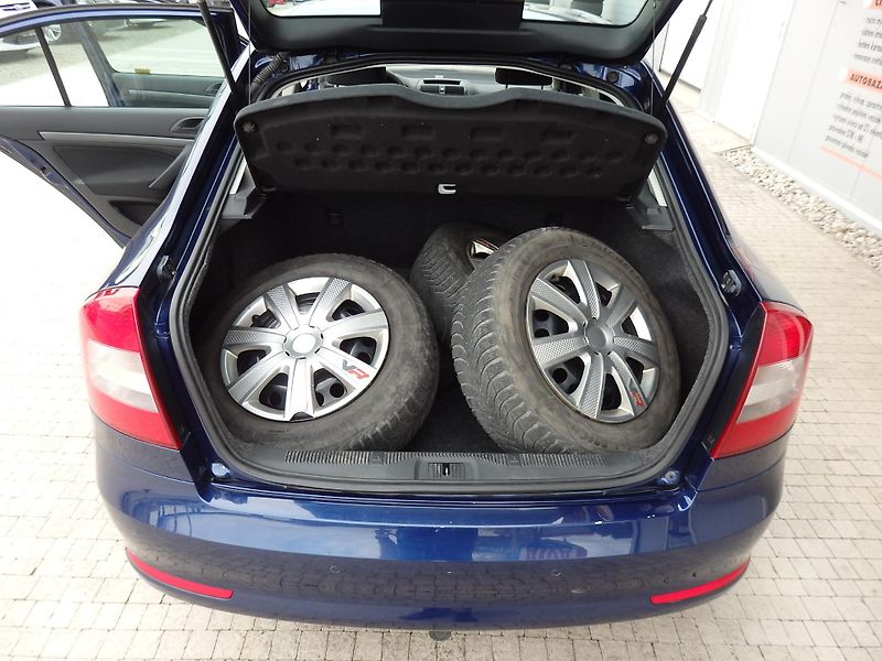 Škoda Octavia 1.4 TSI 90 kW KLIMA, ZÁVĚS - fotka 8 z 24