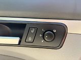 Volkswagen Touran 1.6 75kw Trendline 7 míst - náhled 24