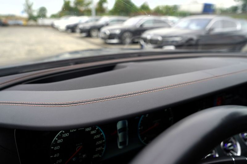 Mercedes-Benz CLS 400d AMG/4Matic/340 PS/Edice 1 - fotka 47 z 50