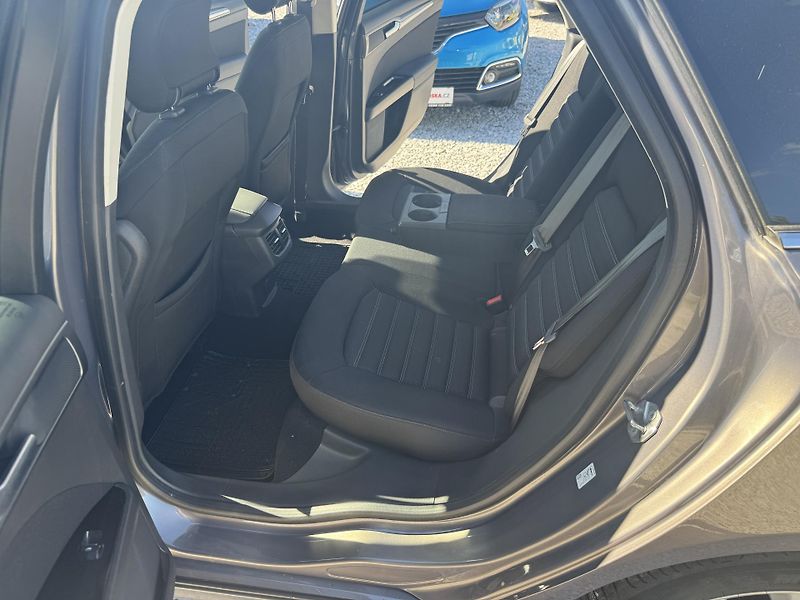 Ford Mondeo (2015) 1.5(118KW) 1MAJITEL,SERVISKA - fotka 25 z 45