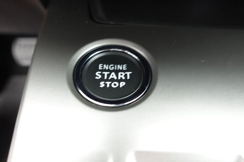 Peugeot 308 1,2PT 96kW, Automat - fotka 21 z 31