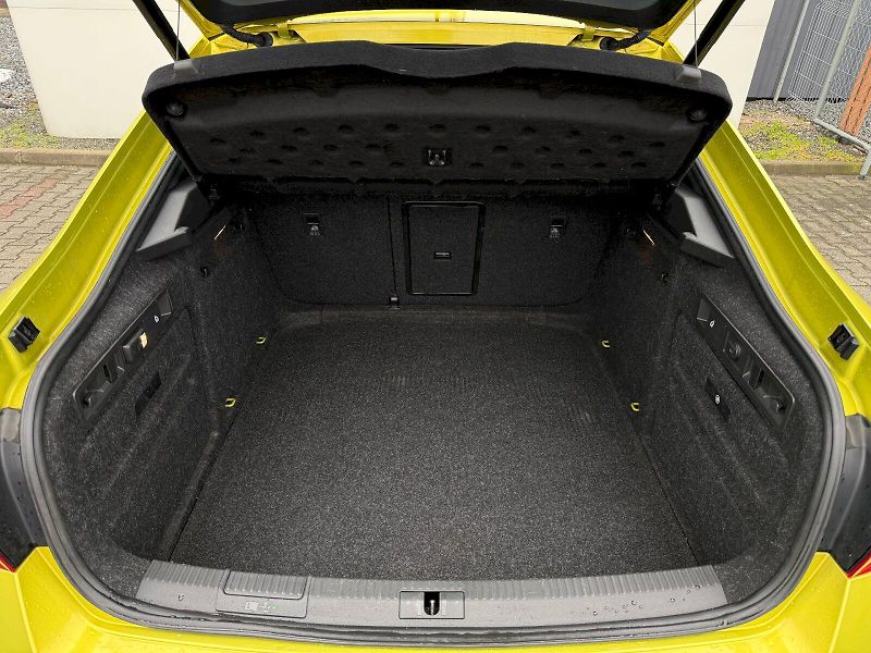 Škoda Superb (2019) 2.0 TSI  200 kW DSG 4x4 SportL - fotka 25 z 26