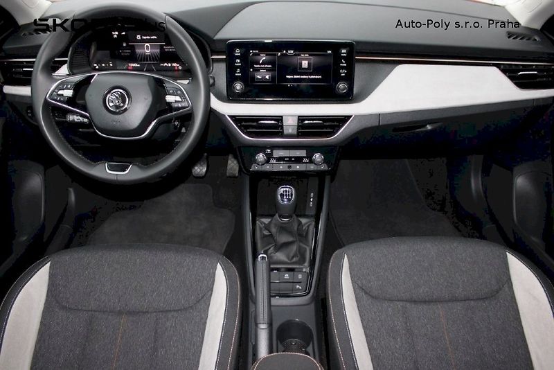 Škoda Scala (2024) Top Selection 1,0 TSI 85kW - fotka 5 z 25