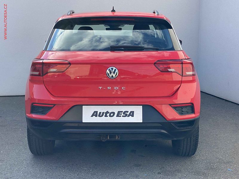 Volkswagen T-Roc (2020) 1.0 TSi, ČR, AC, TZ, park - fotka 5 z 16