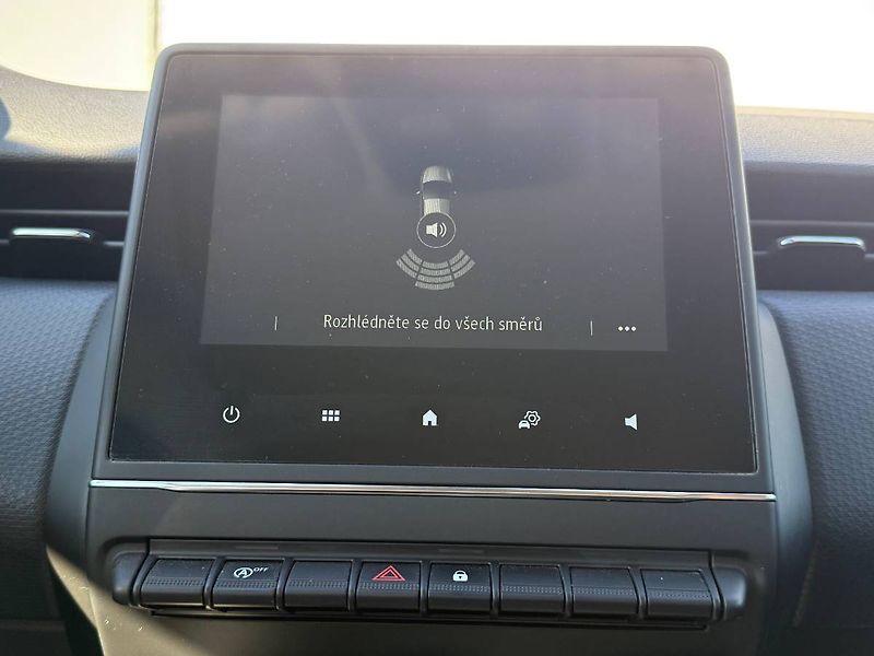 Renault Clio (2021) 1.0 SCe 49 kW Zen - fotka 13 z 21