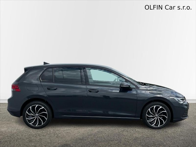 Volkswagen Golf 1,5 TSi 96kW LIFE  8 - fotka 3 z 23