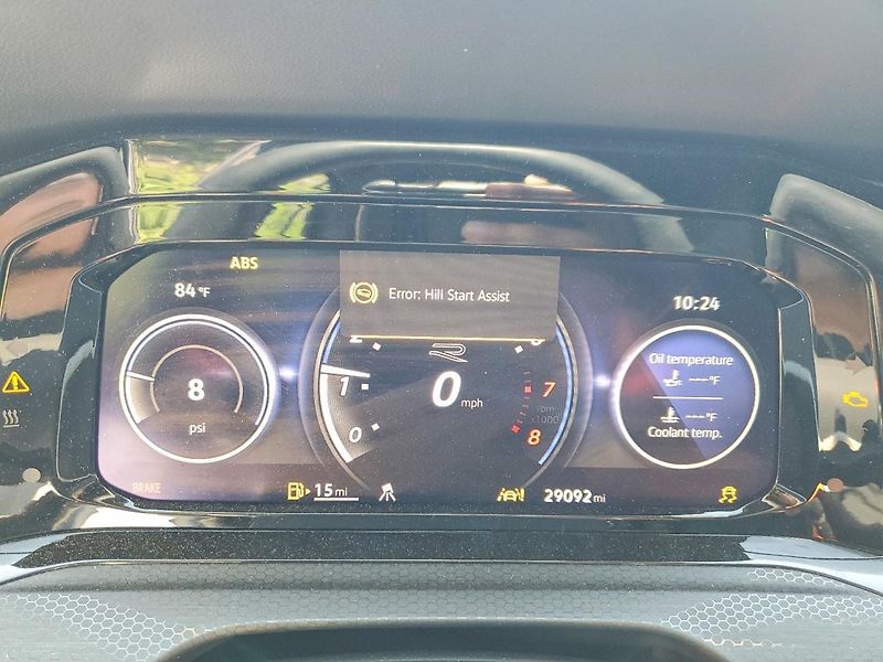 Volkswagen Golf (2023) GTI S - fotka 9 z 11