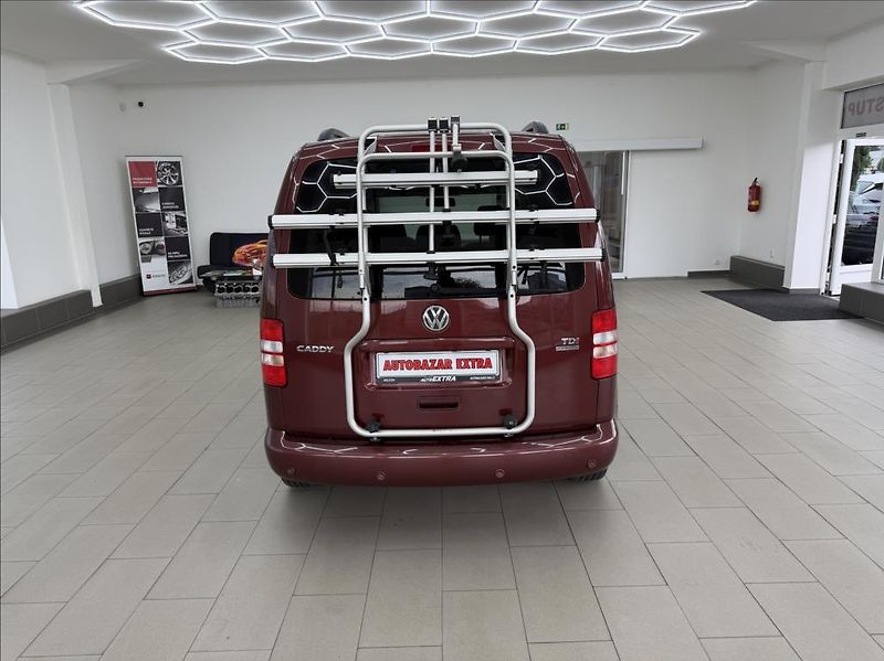 Volkswagen Caddy 1,6 TDi, 1majitel - fotka 6 z 25