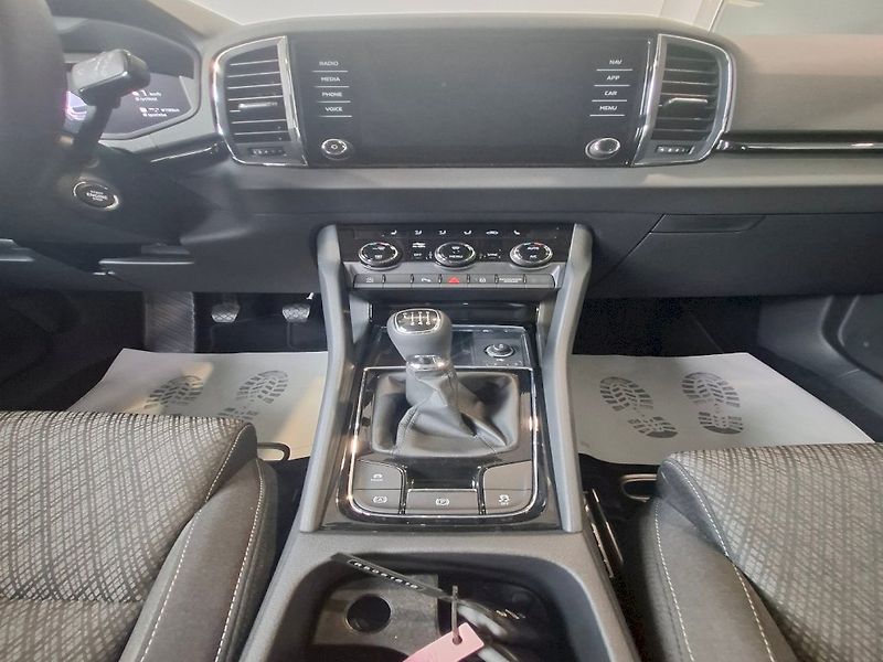 Škoda Karoq (2024) TOP SELECTION TSI 1.5/110KW 6M - fotka 21 z 44