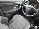 Škoda Roomster (2008) 1.4i 16V 63kW -VÝBAVA - náhled 11