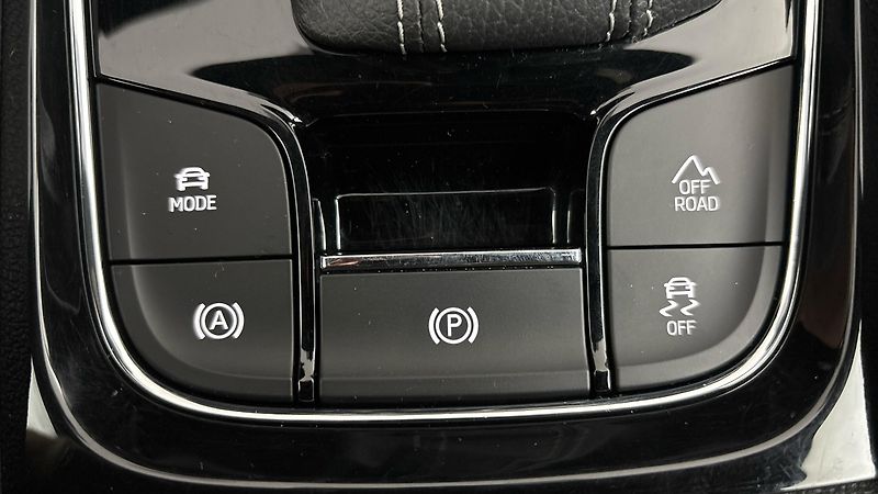 Škoda Kodiaq 2.0 TDI DSG 4x4 Sportline - fotka 23 z 29