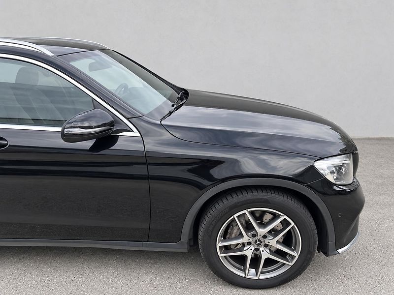 Mercedes-Benz GLC (2018) - fotka 2 z 20