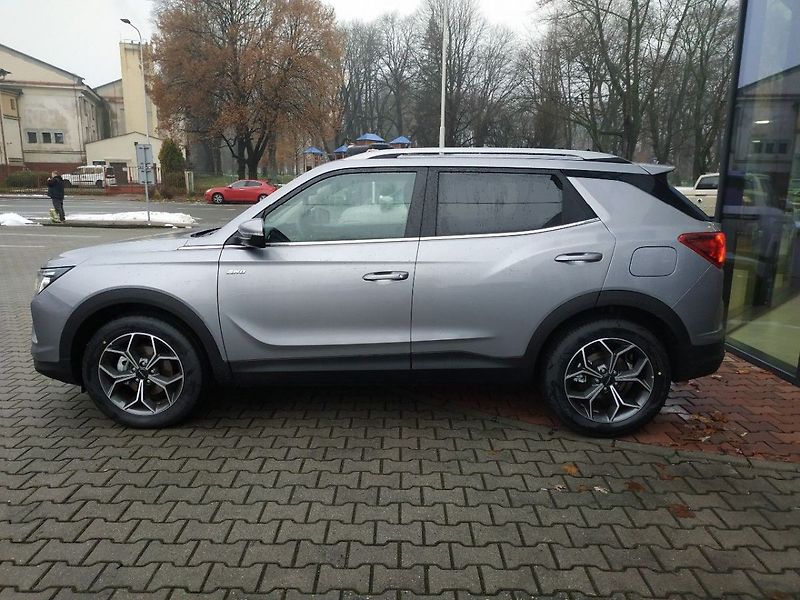 SsangYong Korando 1.5T, Style+4WD, MT, SKLADEM - fotka 7 z 24