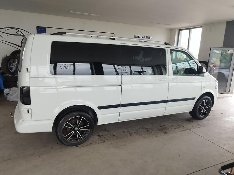 Volkswagen Caravelle (2012) 2,0TDI,LONG,9MÍST,TAŽ,ALU,SER. - fotka 4 z 35
