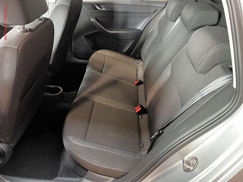 Škoda Rapid (2015) 1.6 TDi, Ambition, DSG, xenon - fotka 10 z 16