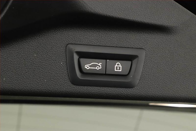 BMW X5 (2023) xDrive30d - fotka 26 z 30