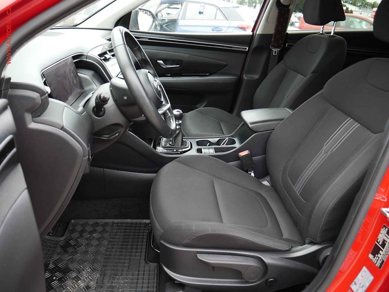 Hyundai Tucson (2023) 1.6 T-GDi, 1.maj,ČR, servis - fotka 9 z 17