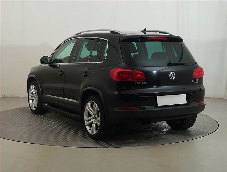 Volkswagen Tiguan (2012) Sport&Style 2.0 TSI, 4X4 - fotka 4 z 14