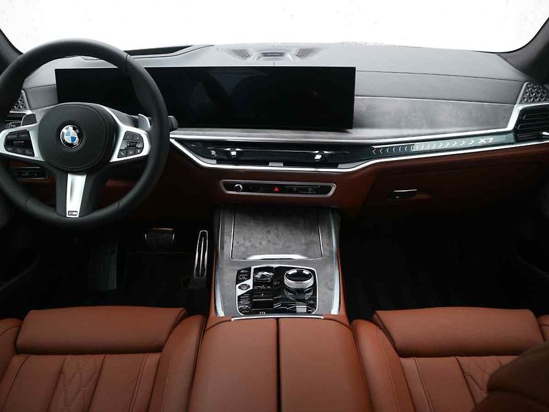 BMW X7 (2026) - fotka 7 z 10
