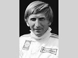 Britský závodník Derek Bell v roce 1970.