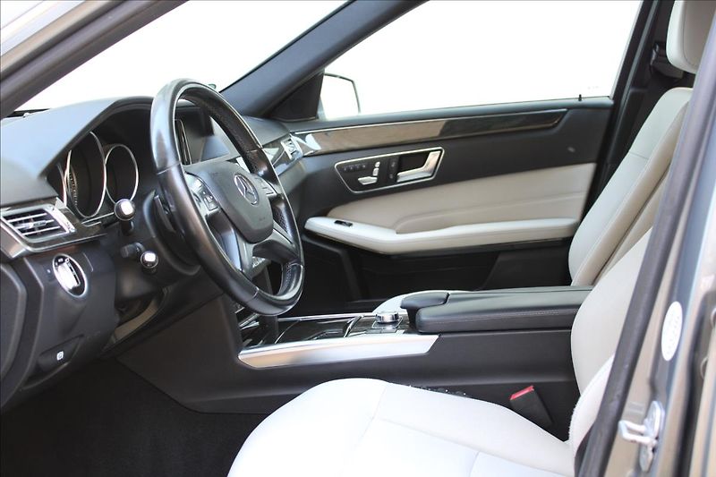 Mercedes-Benz Třídy E 350CDI 4M/ACC/KEYLESS/DPH - fotka 11 z 46