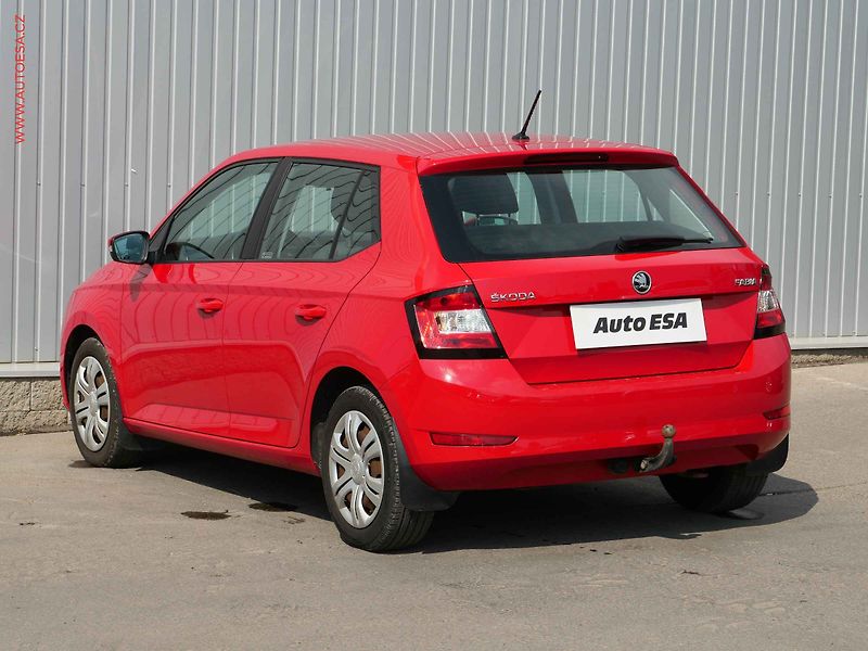 Škoda Fabia (2019) 1.0 TSi, 2.maj,ČR, Ambition - fotka 6 z 18