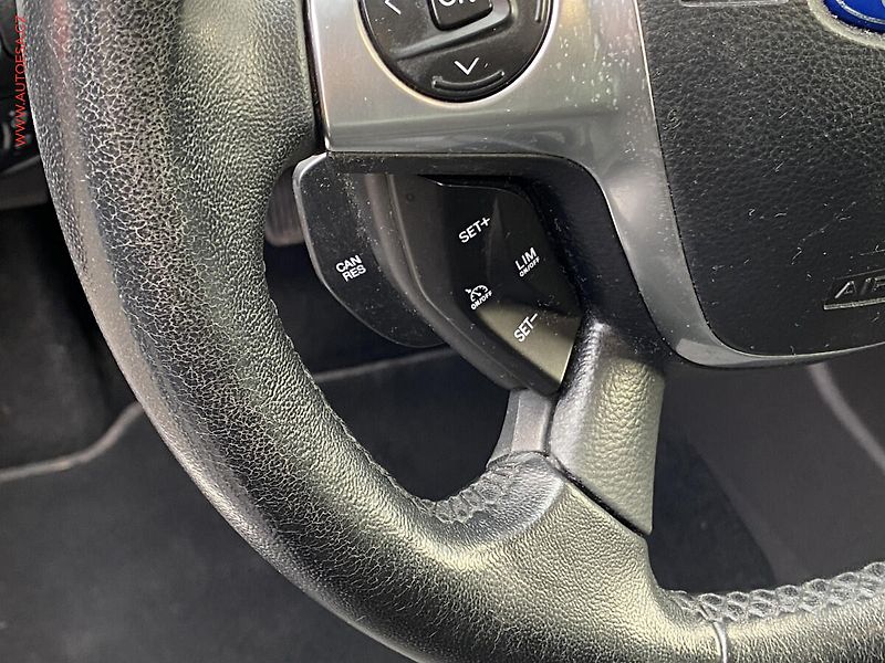 Ford Focus (2013) 2.0TDCi, AT, AC, tempo - fotka 13 z 18
