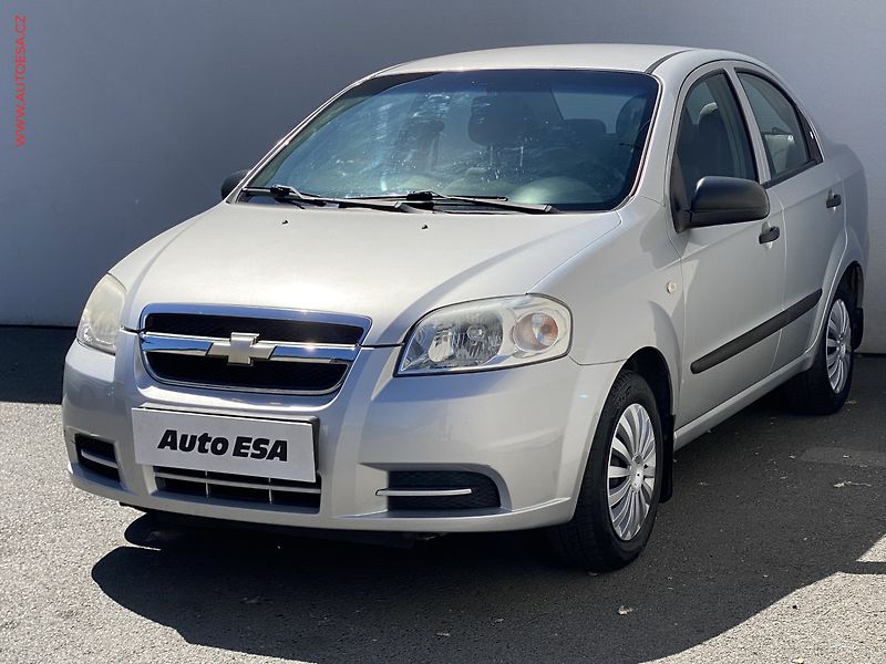 Chevrolet Aveo (2009) 1.2 i, ČR, El.okna, servo - fotka 3 z 15