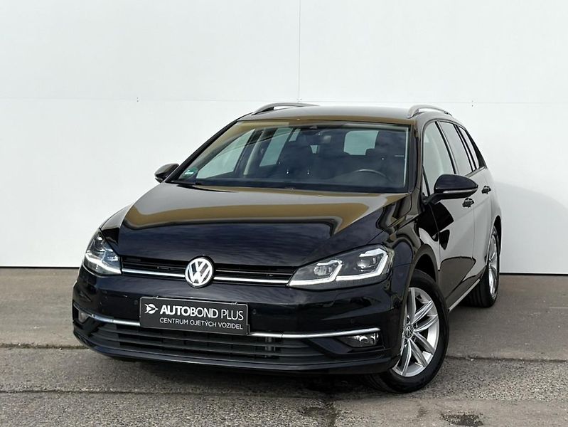 Volkswagen Golf 1.4 TSI 92kW Comfortline LED - fotografie inzerátu