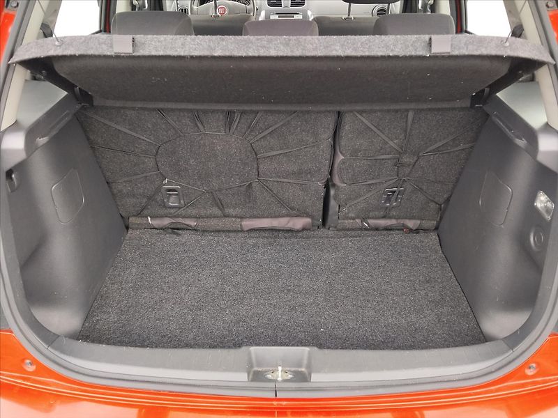 Fiat Sedici 1,6   1.6 16V 88Kw 4X4 - fotka 20 z 21