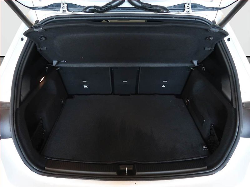 Mercedes-Benz Třídy B (2020) B 180, Automat, Kůže, Navi - fotka 13 z 14