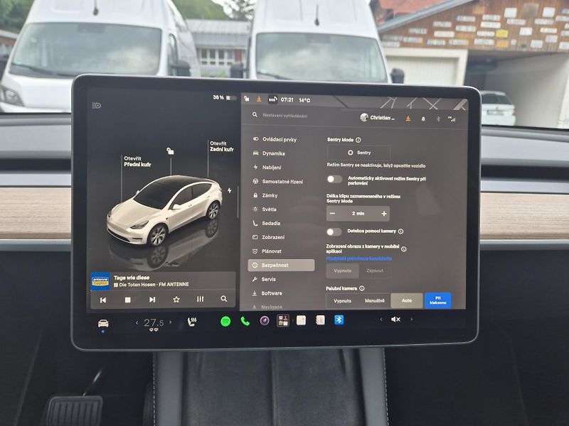 Tesla Model Y LONG RANGE DUAL MOTOR TZ 91 % - fotka 25 z 50