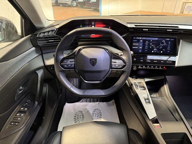 Peugeot 308 SW ALLURE 1.2 PureTech 130 S&S - fotka 7 z 14