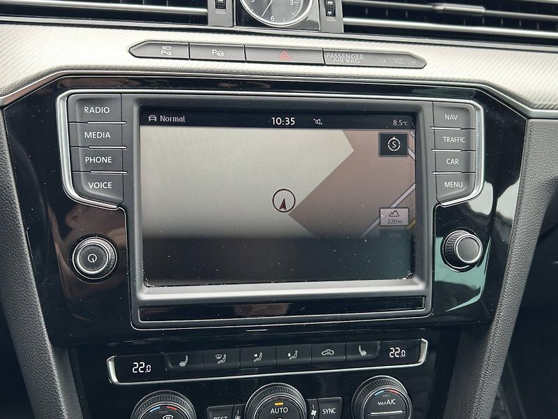 Volkswagen Passat Highline R-line DSG 4MOTION 2, - fotka 17 z 28
