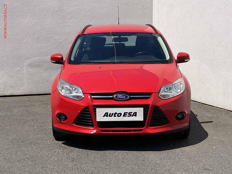 Ford Focus (2012) 1.6 TDCi, ČR, Trend - fotka 2 z 16