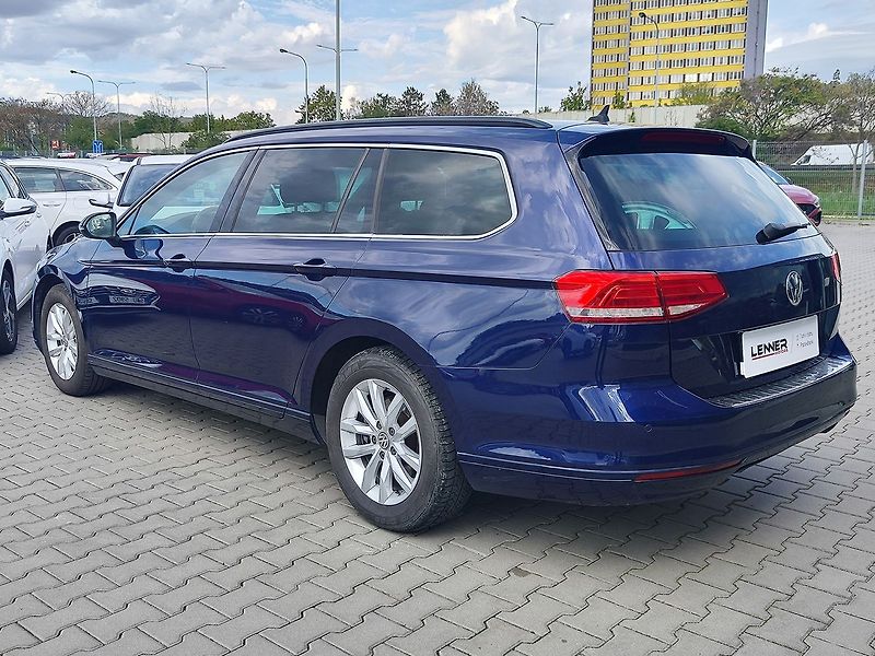 Volkswagen Passat 2.0 TDI/110kW Comfortline DSG - fotka 7 z 32