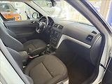 Škoda Yeti 2,0   TDI 81kW,4x4,SERVISKA,TA - náhled 9