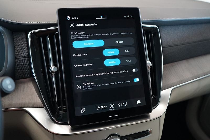 Volvo XC90 B5 PLUS Bright, Vzduch, 360° - fotka 37 z 50
