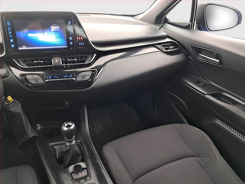 Toyota C-HR (2017) 1.2 Turbo, Serv.kniha, Navi - fotka 8 z 19
