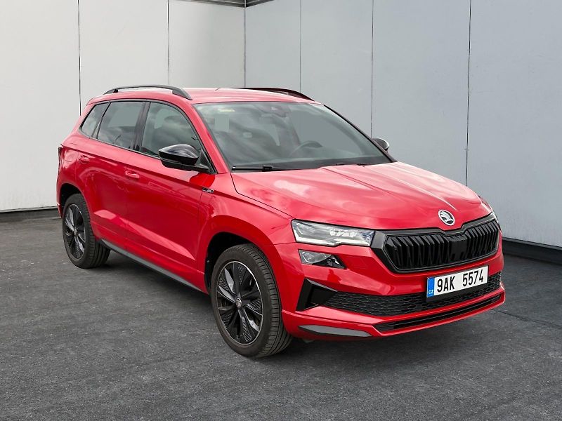 Škoda Karoq (2022) SPORTLINE 1.5TSI 110kW DSG CZ - fotka 3 z 11