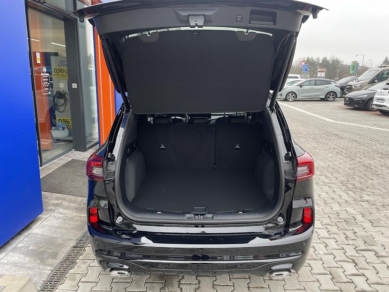Ford Kuga ST-Line X 2,5 HEV 134 kW AT - fotka 10 z 39